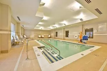 酒店 Holiday Inn Express & Suites Utica, An Ihg