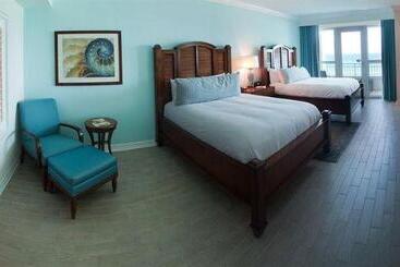 בית מלון כפרי The Pensacola Beach Resort