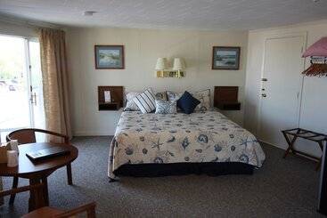 مُتل Ocean Street Inn On Hyannis Harbor
