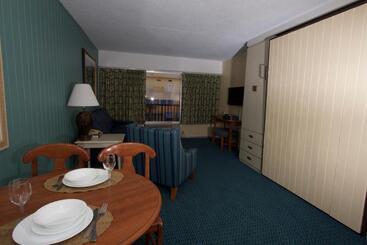 Apart Hotel Peppertree By The Sea