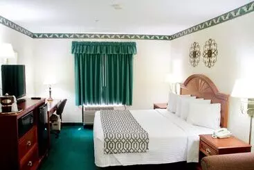 Grand Vista Hotel & Suites