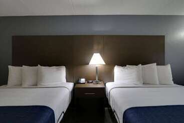 Отель Baymont By Wyndham Ridgeland I95