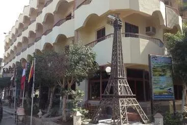 Eiffel Hotel Hurghada
