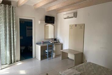 Baia Sangiorgio Hotel & Beach Club