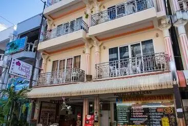 Hotel Grand Orchid Inn