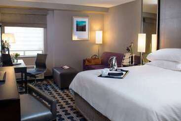 בית מלון כפרי Marshfield Bw Premier Collection