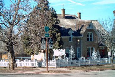 Hotel Victorian Rose Country Inn