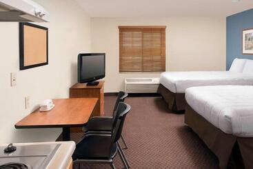فندق Woodspring Suites San Antonio North Live Oak I35