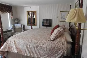 Magnolia Manor B&b Inn