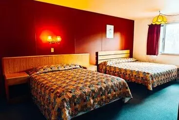 Cozy Corner Motel & Restaurant