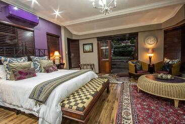 ペンション The Tuscan Garden