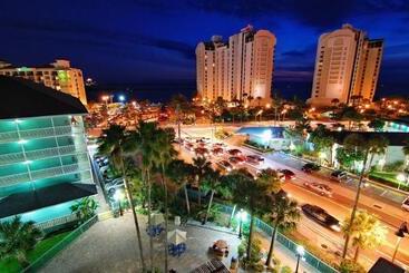 בית מלון כפרי Clearwater Beach