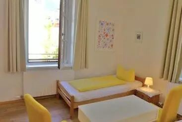 Pension Stoi Budget Guesthouse