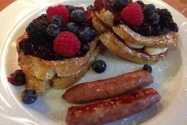 Purple Mountain Bed & Breakfast & Spa