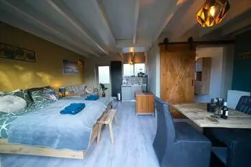 Aamiaismajoitus (B&B) Bnbheerhugowaard
