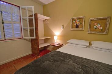 فندق Girassol Da Serra