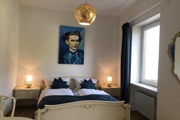 Pension Und Ferienwohnung Frech