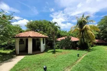 アパートホテル Cabinas Corazon