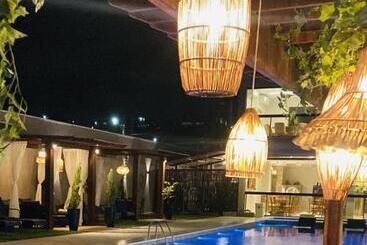 Hotell Paraiso Beach