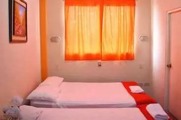 هتل Sun Beach