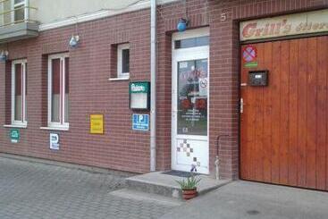 פנסיון Pajkos Póni Vendégház