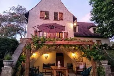 Aamiaismajoitus (B&B) Au Soleil Couchant