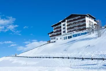 Апарт-отель Alpenhotel Laurin