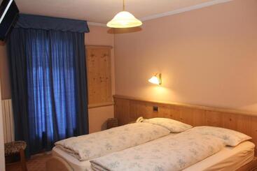 בית מלון כפרי Albergo Caravasc