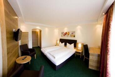 호텔 Salzburger Dolomitenhof