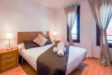 Apartamentos Habitat Premier