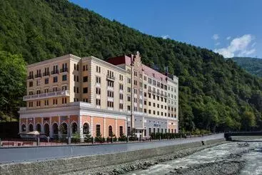 Отель Radisson Rosa Khutor