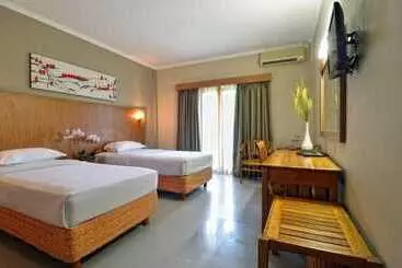 בית מלון כפרי Taman Rosani