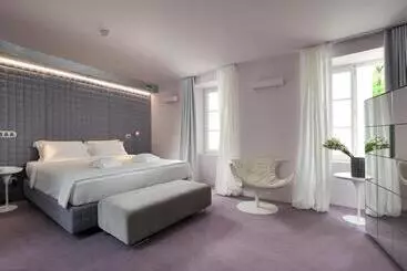 Vander Urbani Resort   A Member Of Design Hotels