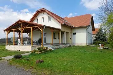 Majatalo Anna Vendégház Szeleste