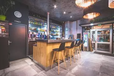 בית מלון כפרי Actuel Chambery Centre Gare