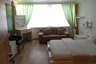 ホテル Gc Suites 1