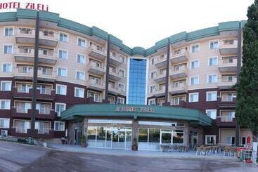 酒店 Zileli