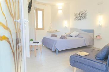 פנסיון Seaside Home