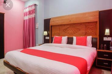 Hotell Pop 84708 Maa Tripura Residency