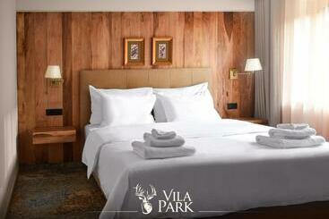 בית מלון כפרי Vila Park Bujtina