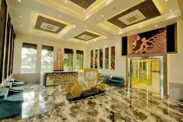 Отель Sasa Resort