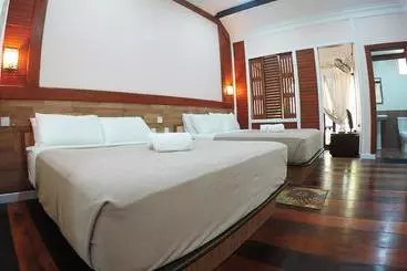 ホテル Anjung Pantai Seberang