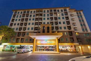 هتل The Airport Greenery