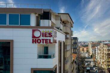 هتل Dies