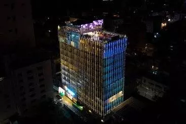 ホテル Pearl Grand By Rathna