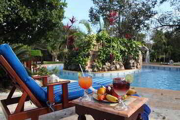 هتل Hacienda Kaan Ac