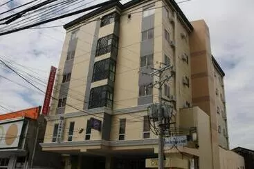 Hotell Sampaguita Suites Plaza Garcia