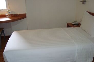 Whiz Hotel Malioboro Yogyakarta