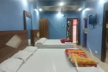 هتل Goroomgo Ayush International Digha