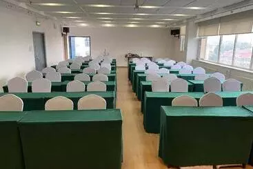 Hotel Hanting Jinan Bus Station West Branch